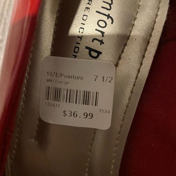 Red High Heels - Picture 3 of 3